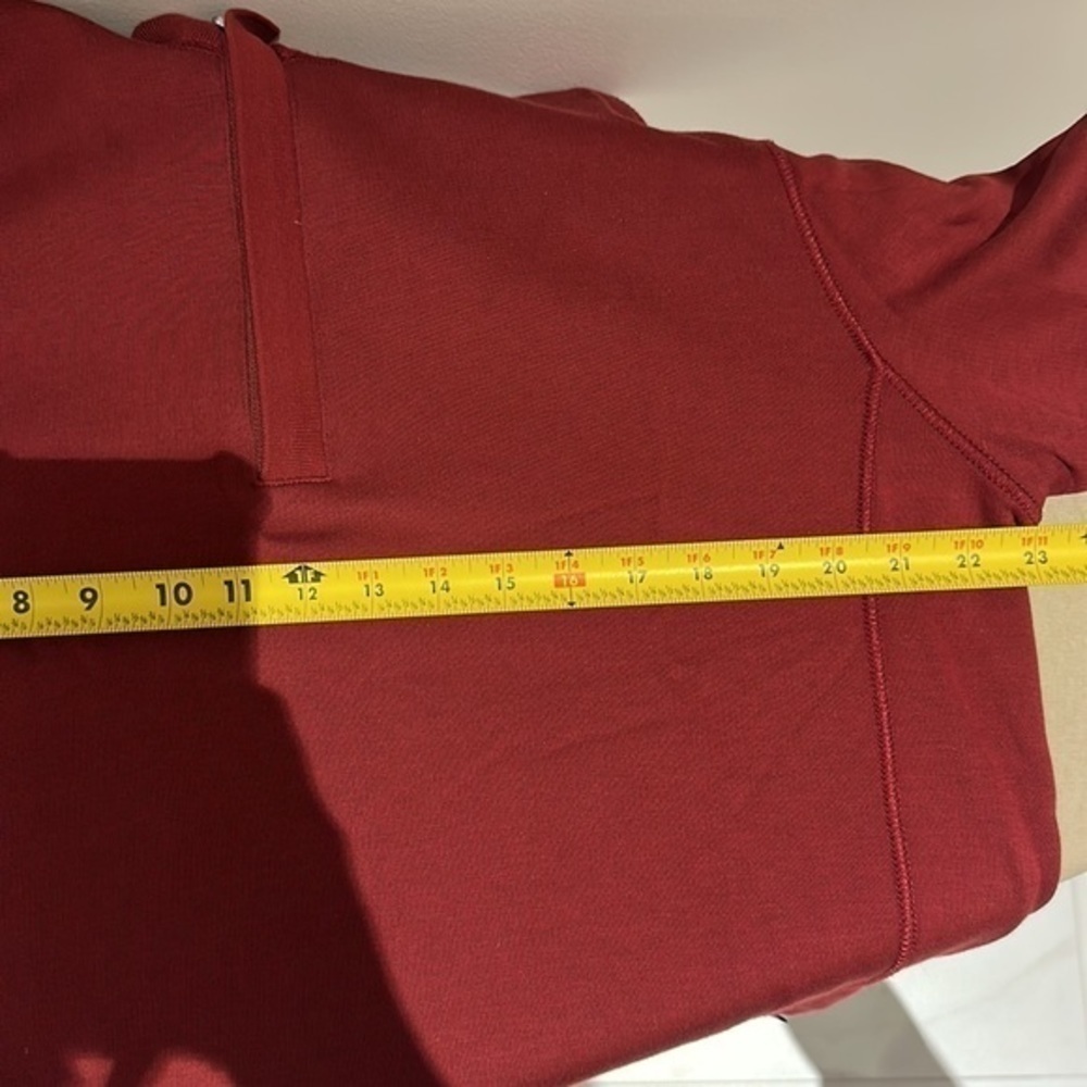 Hugo Boss Sweater XL - Picture 8 of 8